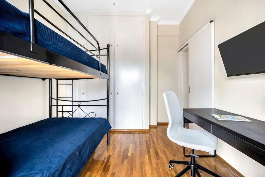 Bright Central Apartment With Splendid Sea View! Chalkís 外观 照片