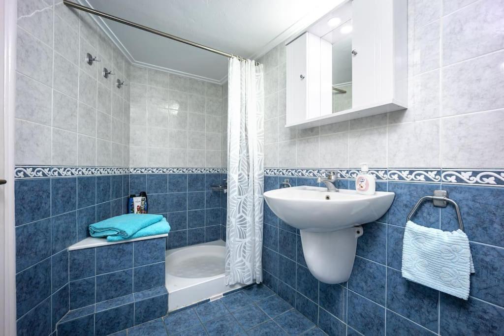 Bright Central Apartment With Splendid Sea View! Chalkís 外观 照片